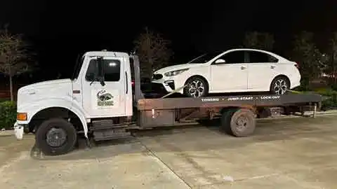 Towing Oviedo FL